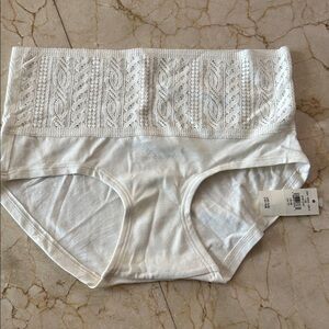 NWT Aerie White Lace  Boybriefs
